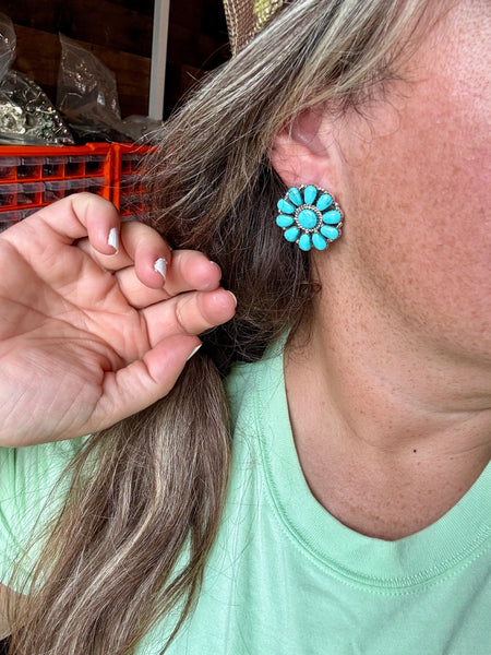 Cluster earrings stud - sterling silver and turquoise